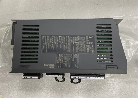 MR-J4-200B 2kWの産業Servoは三菱電機3PH 170Vを運転する