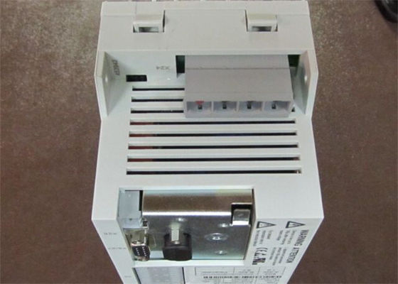 Lenze ECSCA008C4Bサーボ ドライブ モジュールは入力パワー2PE DC 0 - 565ボルト/675Vを