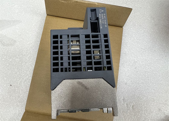 Siemens 6GK5646-2GS00-2AC2デジタル出力 モジュールSCALANCE SC646-2Cの産業保全の電気器具