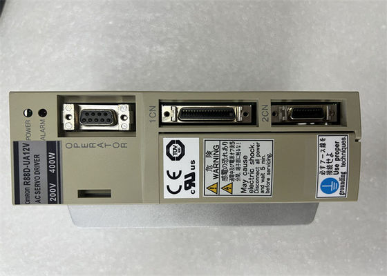 制御システム230VACのOmron R88D-UA12Vのサーボ ドライブAC電気サーボ アンプ