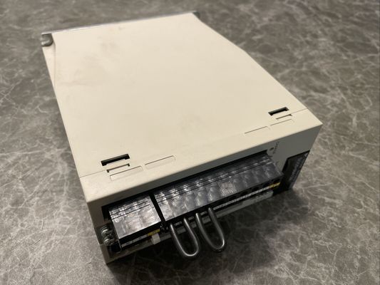 SGDS-08A12A YASKAWAシグマ3つの産業サーボ ドライブ750W SERVOPACK