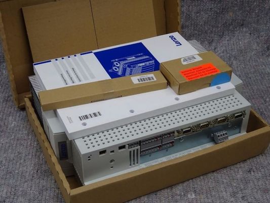 EVS9324-ESV004可変的な頻度インバーター インバーター安全な停止9300のシリーズ