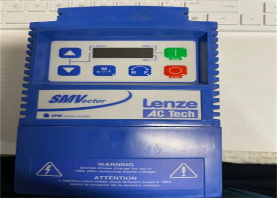 Lenze ESV371N01SXBドライブ頻度インバーター0.37 KW 0.5 HP COMMSの標準的なキーパッド無し