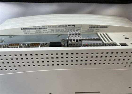 Lenze EVS9326-ET サーボ コントローラー 9300 シリーズ 400/480 VAC 11 KW (14.75 HP)
