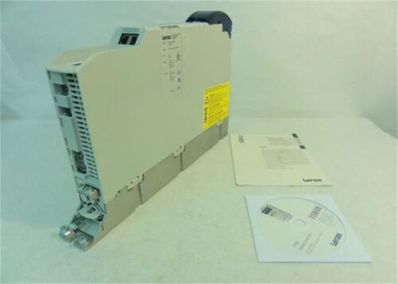 Lenze E70ACMSE0104SA1ETR SERVO-INVERTER I700 2000までのHZの可能な設置土台