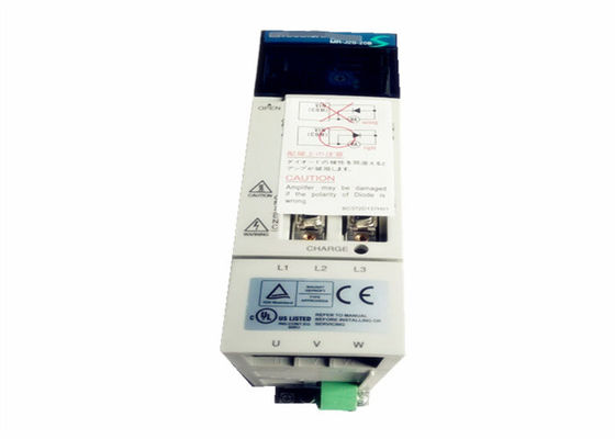 三菱ACモーターを搭載するサーボ ドライブMR-J2S-20B HC-MF23 3-Phase 200W ACサーボ アンプ