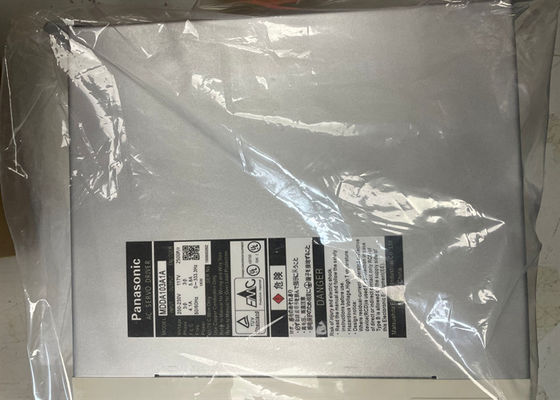MDDA103A1Aの産業Servoは松下電器産業3ph 200-230V 4.1A 50/60Hzを運転する
