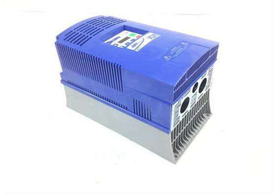 Lenze ESV223N04TXBドライブ頻度インバーター22.0 KW 30 HP COMMS無し