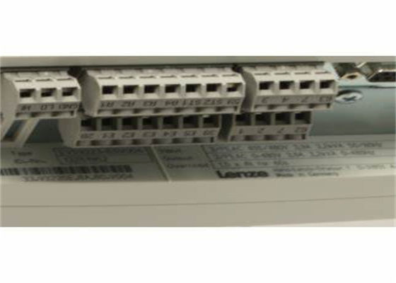 Lenze EVS9323-ESV004のサーボ コントローラー9300のシリーズ400/480 VAC 1.5 KW （2 HP）