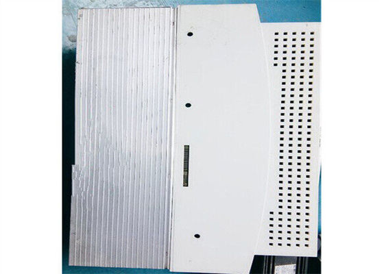 Lenze EVS9324-ETV907のサーボ コントローラー3段階7つのAMPは400/480 VAC 50/60のHZを入れた