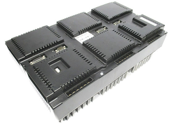 3HAC025338-006 ロボット部品 メインサーボドライブユニット 3W 3V 新品