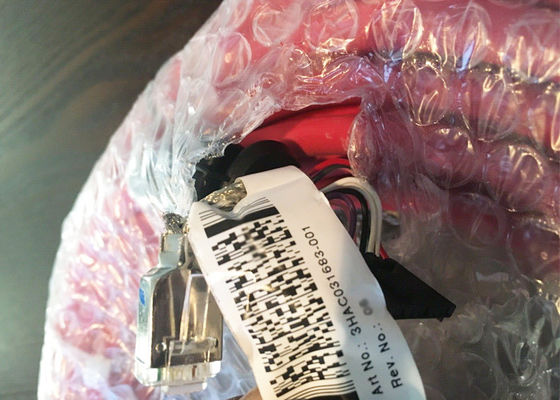 3HAC031683-001 IRC5の単一のロボット部品PLCのプログラム可能な論理ケーブル10M