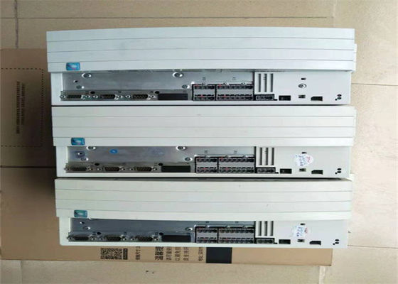 Lenze EVS9326-EPのサーボ コントローラー9300のシリーズ400/480 VAC 11 KW （14.75 HP）
