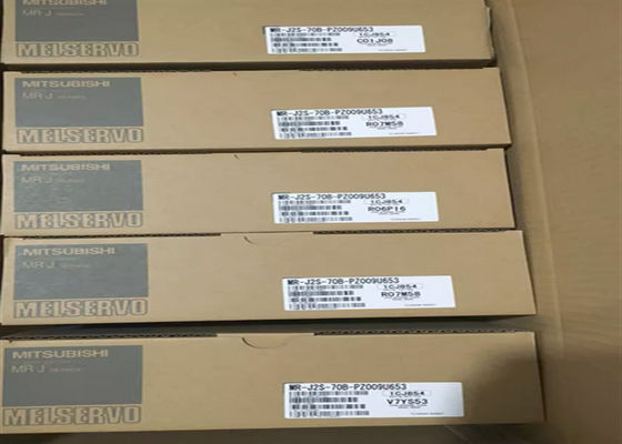 MR-J2S-70B-PZ009U653三菱の産業Servoは1段階230V 50/60Hzを運転する
