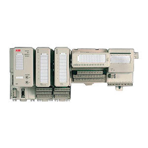 ABB 3BSE038726R1に16までの入力/出力チャネルおよび2つのプロセス電圧関係がある