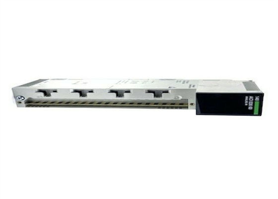 140ACI03000 Modicon Quantumのオートメーションのプラットホーム8私多重範囲アナログ入力モジュール