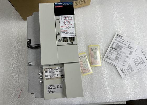 三菱電機3.5KW MR-J2Sの3-phaseサーボ アンプMR-J2S-350B4 ACドライブ350A