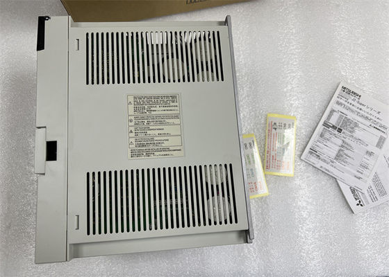 三菱電機3.5KW MR-J2Sの3-phaseサーボ アンプMR-J2S-350B4 ACドライブ350A