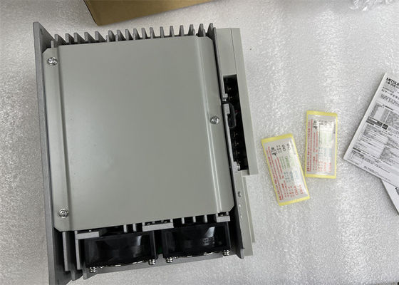 三菱電機3.5KW MR-J2Sの3-phaseサーボ アンプMR-J2S-350B4 ACドライブ350A