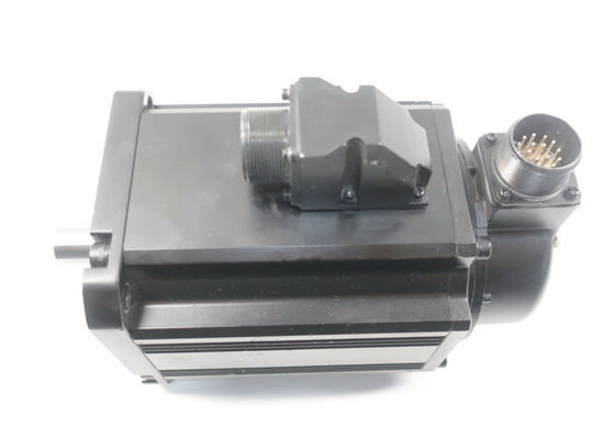 3HAWC116593 ロボット 部品 産業用サーボモーター IRT501 箱内