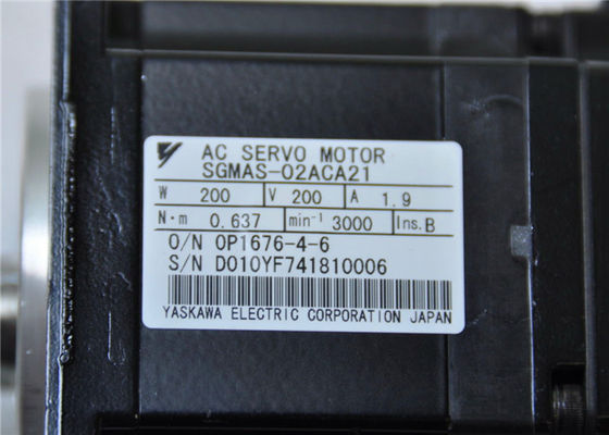 YASKAWA SGMAHシグマII SGMAS-02ACA21 ACサーボ モーター200W 1.9A 0.637N.m