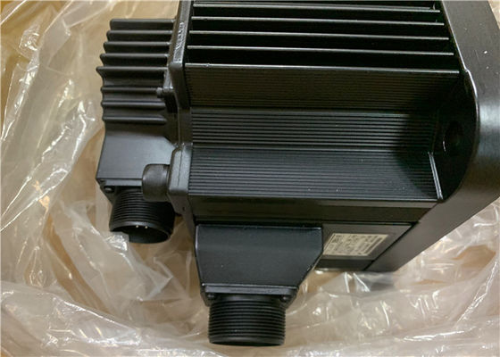 産業サーボ モーターYaskawa 11.5N.m 16.7A 200V ACサーボ モーターSGMGH-20ACA4C