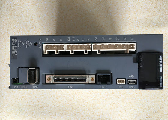 三菱サーボ アンプMR-J3-100A MR-J3シリーズ新しい産業ACサーボ ドライブ