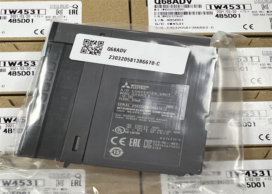 Q68ADV三菱PLCの電源モジュール8 Kは容量プログラム歩む