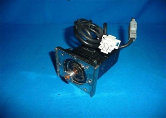 SGMPH-01AAE4Cの産業サーボ モーターYaskawa 100W 200V 0.89A ACサーボ モーターC