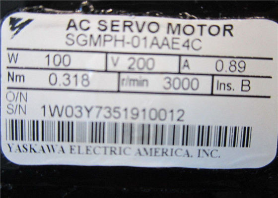 SGMPH-01AAE4Cの産業サーボ モーターYaskawa 100W 200V 0.89A ACサーボ モーターC