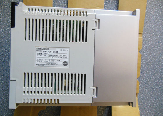 在庫で新しい三菱Melservo 3.5KWドライブ200V ACサーボ アンプMR-J2S-350B