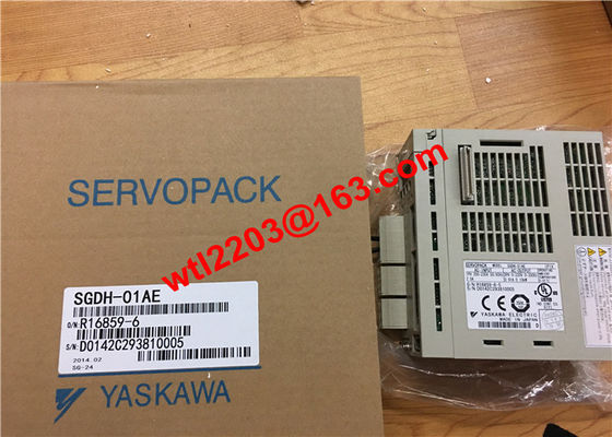 50/60HZ産業Servoは真新しいYASKAWA SGDH-01AE SERVOPACKを運転する