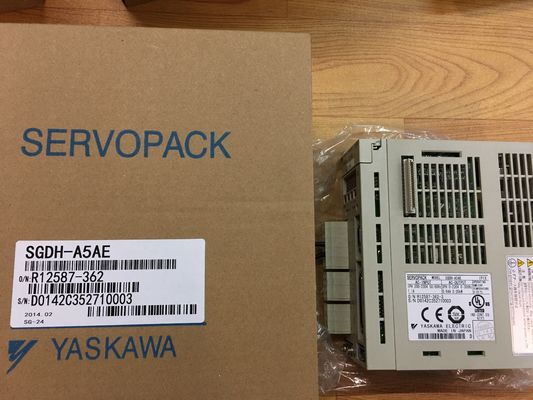 50/60HZ産業Servoは日本元の400w YASKAWA SGDS-04A15A SERVOPACKを運転する