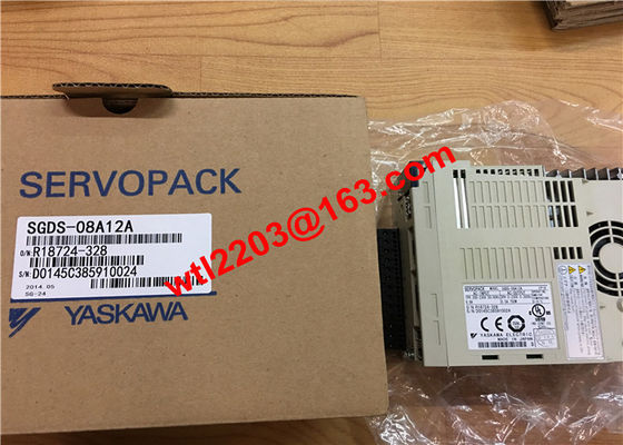 50/60HZ産業Servoは真新しいYASKAWA SGDS-08A12A SERVOPACKを運転する