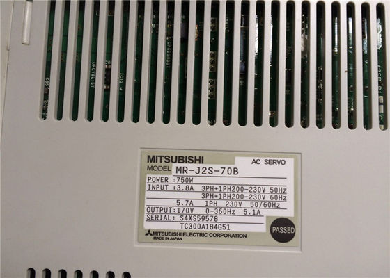 三菱電機750W在庫で新しいサーボ ドライブMR-J2S-70B-U005 ACアンプ200V