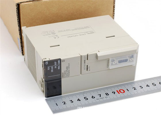 Omron CS1H-CPU67H CPU 250Kのステップは448K単語データ記憶を5つのVDC 5120ビット プログラムする
