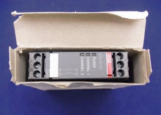 C577保護リレー1SAR501220R0001安全開閉装置の安全リレー24VDC