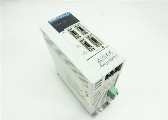 在庫で新しい三菱電機750WドライブMR-J2S-70A ACサーボ アンプ200V