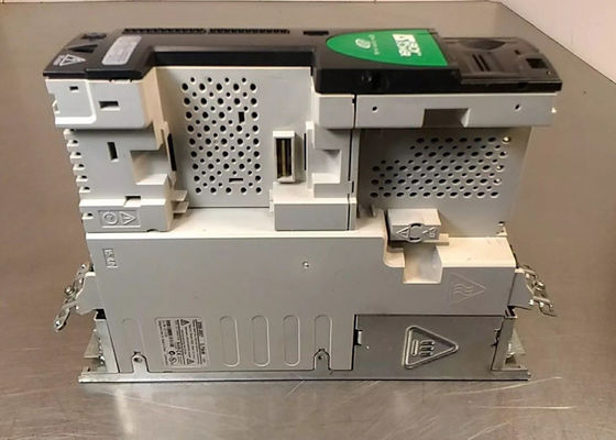 Nidecの制御技法のエマーソンUnidrive SP0403 ACドライブ0.75kW 0-480V 3PH 2.1A
