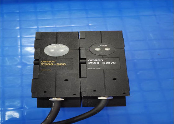 Omron Z550-SW70センサーの頭部Z550は200±30MMの測定可能なビーム幅70MMを拡散させる