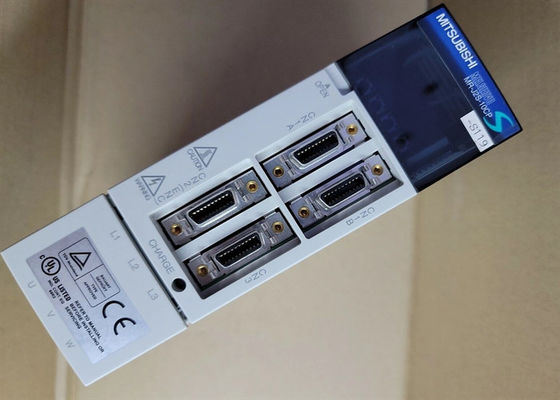 MR-J2S-70CP-S011産業Servoは三菱サーボ アンプを運転する