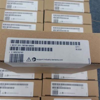 GE IC697CPM790計算の機能の64のMHz CPU 32ビット浮動小数点を使用する