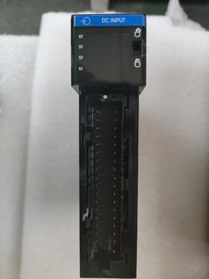 AB 1746-NO8V 5V dcの20 mA 24V dcの160 mA 16ビットの320 µV/count