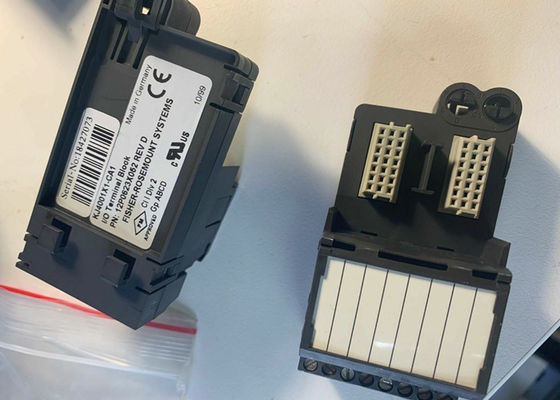 新しいエマーソンDELTAV入力/出力のターミナル ブロックKJ4001X1-CA1 12P0623X052 2AMP 24VDC