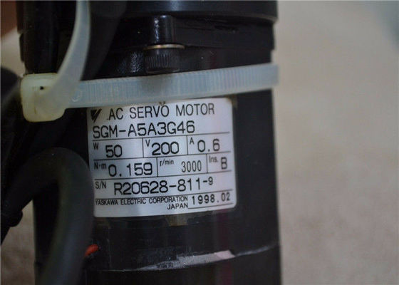 SGM-A5A3G46 Yaskawaの電気新しく、元の200V 3000rpm 0.6A 1年の保証