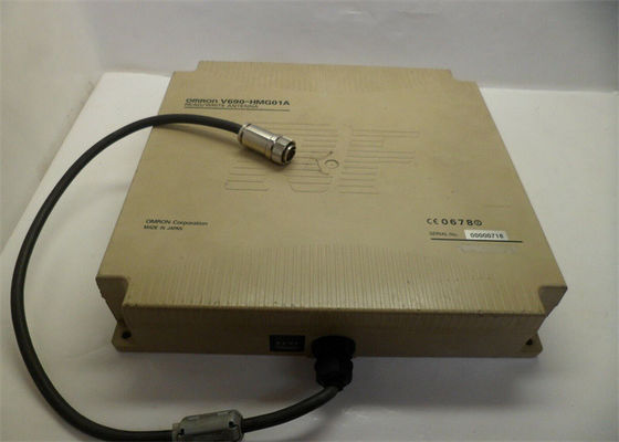Omron V690-HMG01A ANTENNA/CONTROLLER 2.4 GHZ PLCのプログラム可能な論理のコントローラー