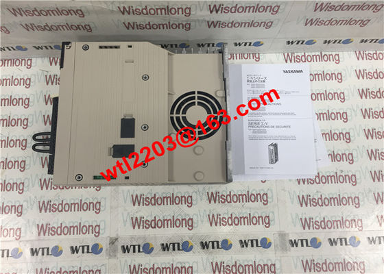 1PH 200-230V ACサーボ モーター ドライブ、YASKAWA Servopack SGDV-5R5A01A 50/60HZ 3.7A