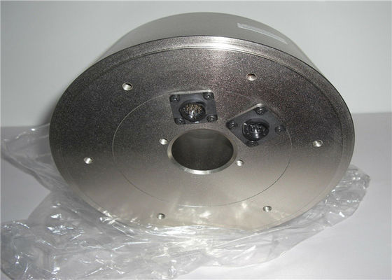 Yaskawa SGMCS-17D3B11 365W 200Vの産業サーボ モーター   451. lbs