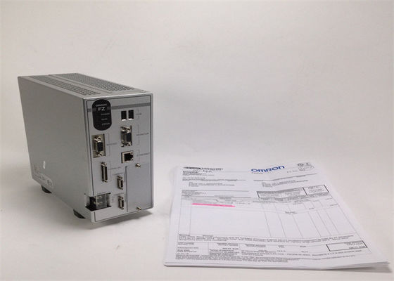 Omron FZ4-L355 FZ-LITEのコントローラー標準等級箱のタイプ2のカメラPNPは20.4 - 26.4ボルトDCを出力した