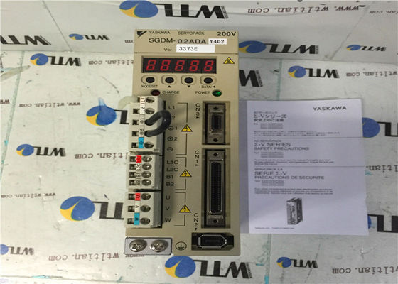50/60HZ SERVOPACKの産業ServoはYASKAWA SGDM-02ADAY402 200Wを運転する